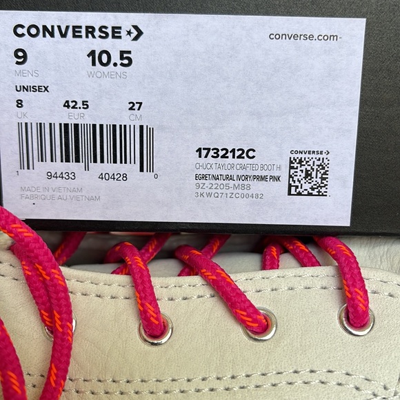 Converse 173212C
CHUCK TAYLOR CRAFTED BOOT HI
EGRET/NATURAL IVORY/PRIME PNK
WMNS - Picture 16 of 16